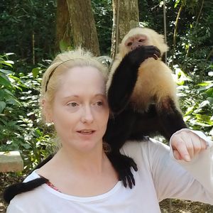 Meet your Posher, L rae